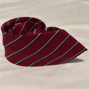 OSCAR DE LA RENTA vintage wool & silk neck Tie Classic Red Striped Tie